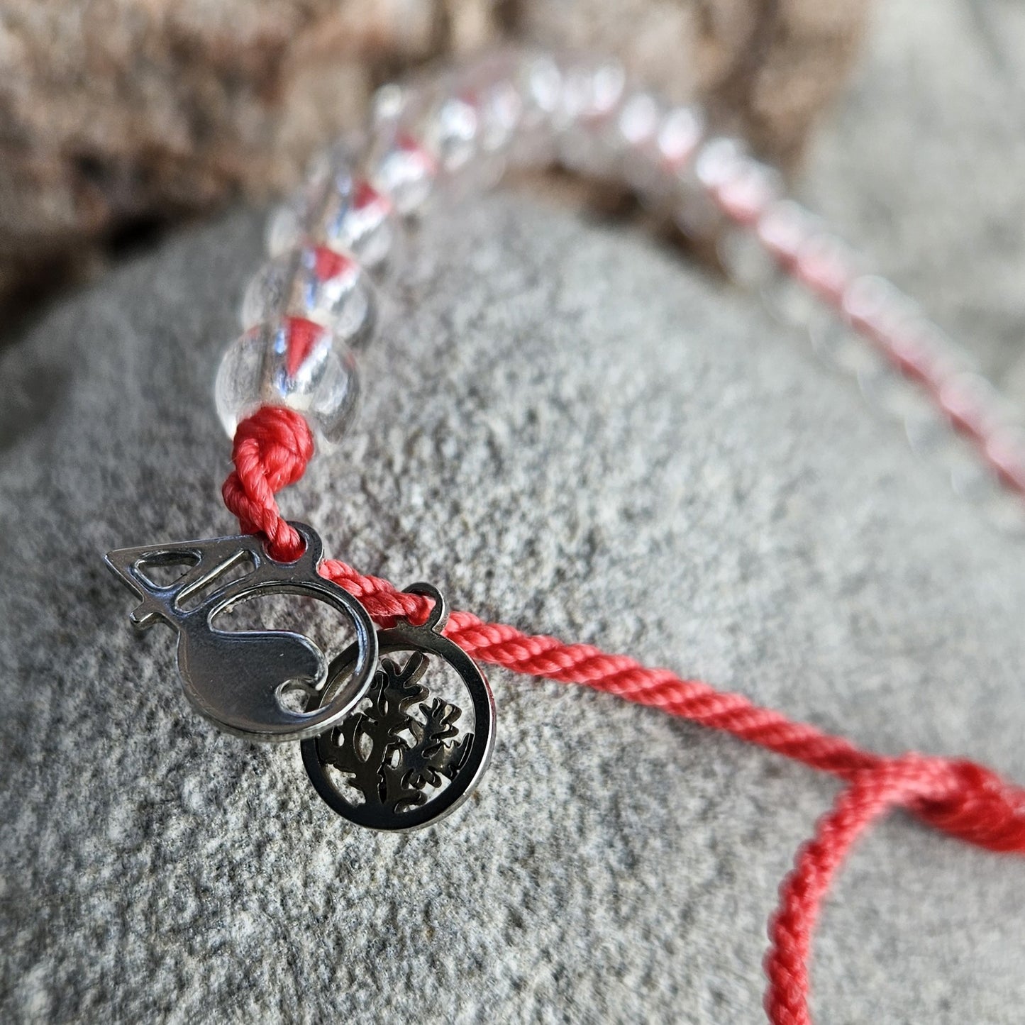 4ocean korallrev armband med pärlor - Naturboden