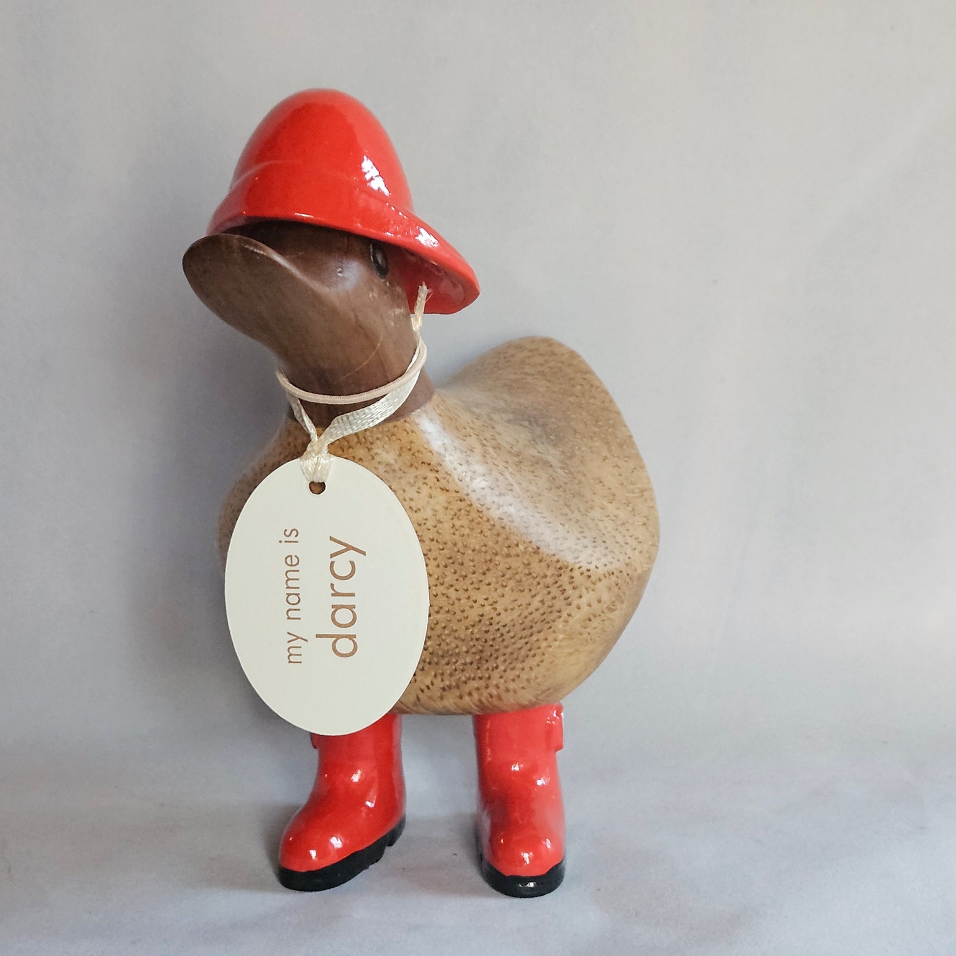 Anka i bambu Darcy röd hatt och stövlar - Naturboden